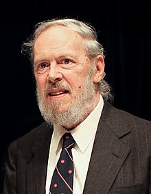 220px-Dennis_Ritchie_2011.jpg